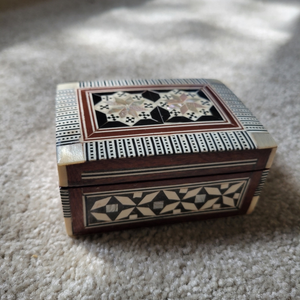 Egyptian mother of pearl box